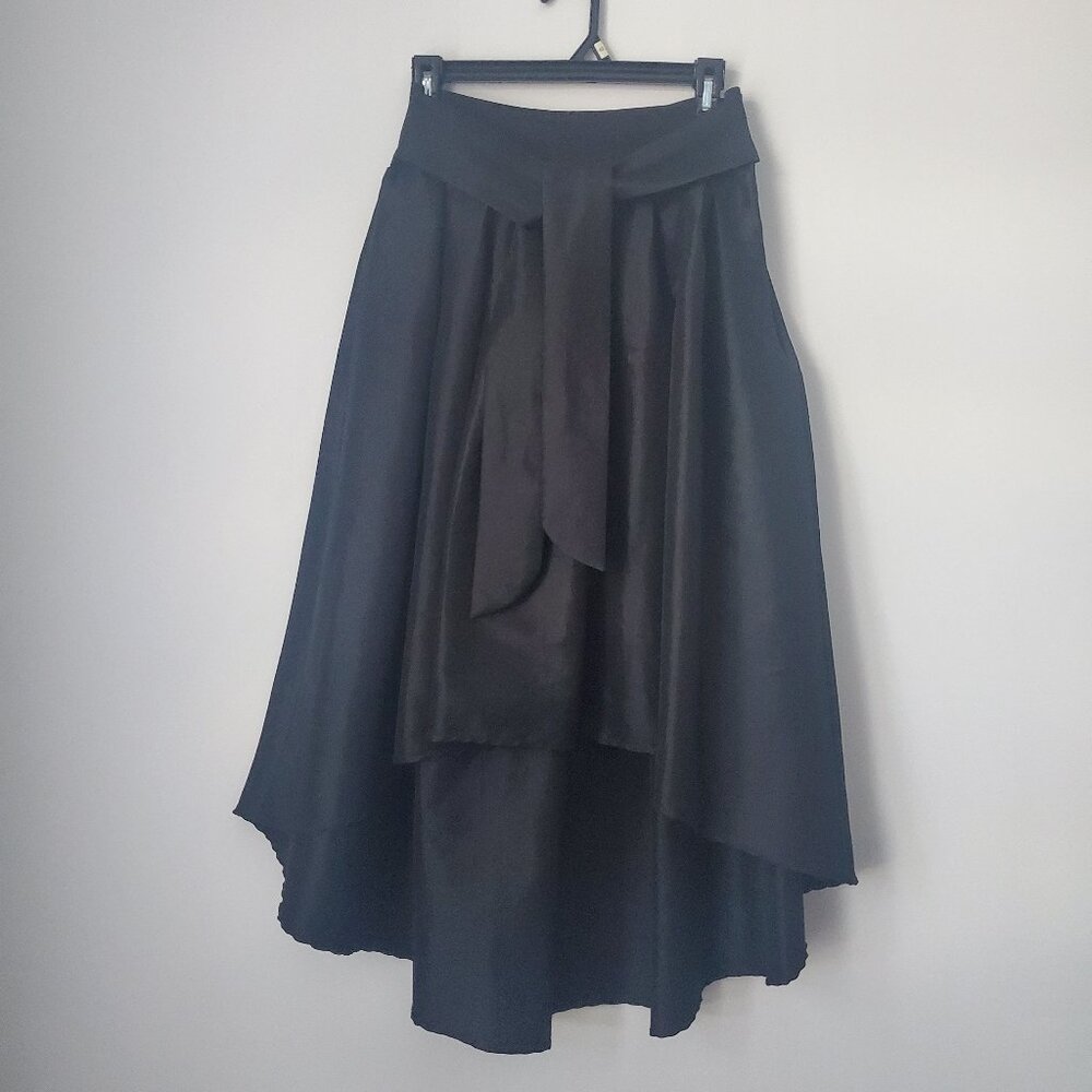 HAUTE MONDE Black Satiny Hi-Lo Flared Skirt Pleated Tie Belt Witchy Fairy LARGE